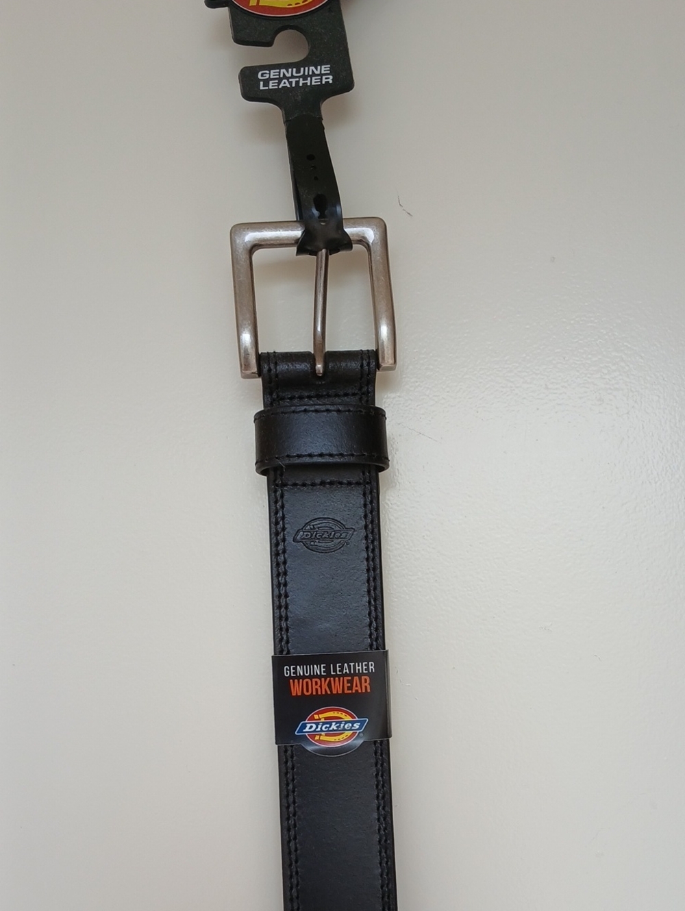 Dickies Men's Black Leather Silver Buckle Belt Size Small 30"-32" NWT